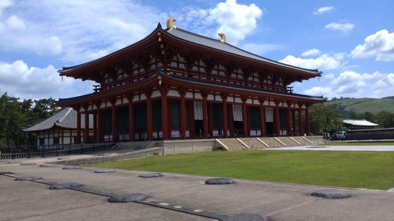 Japán varázslatos élménye: a nyíregyházi diákok aranyos origami darvai Hiroshimában.