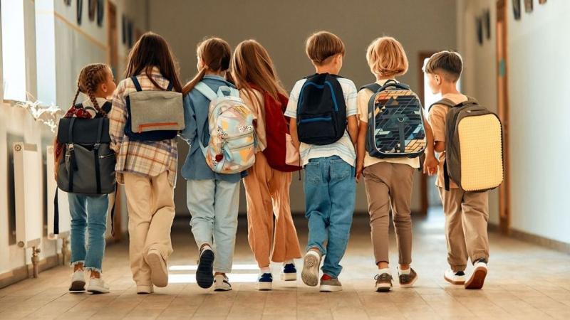 Fedezd fel legújabb színötös tehetségeinket! Galériánkban bemutatjuk azokat a kiemelkedő diákokat, akik szorgalmukkal és tehetségükkel elnyerték ezt a rangos elismerést. Ne hagyd ki a lehetőséget, hogy megismerd őket!