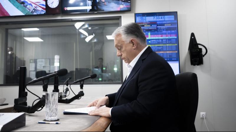 Orbán: Hol van ez a pénz? Kérem, adják át nekem! | 24.hu
