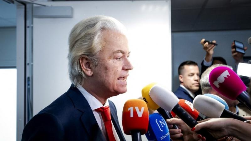 Geert Wilders politikai pártja bejelentette, hogy kilép a holland kormánykoalícióból, ami komoly válságot idézhet elő a kabinet életében. A döntés következményeként a holland kormány sorsa kérdésessé vált, és a politikai táj is megváltozhat. A helyzet ala