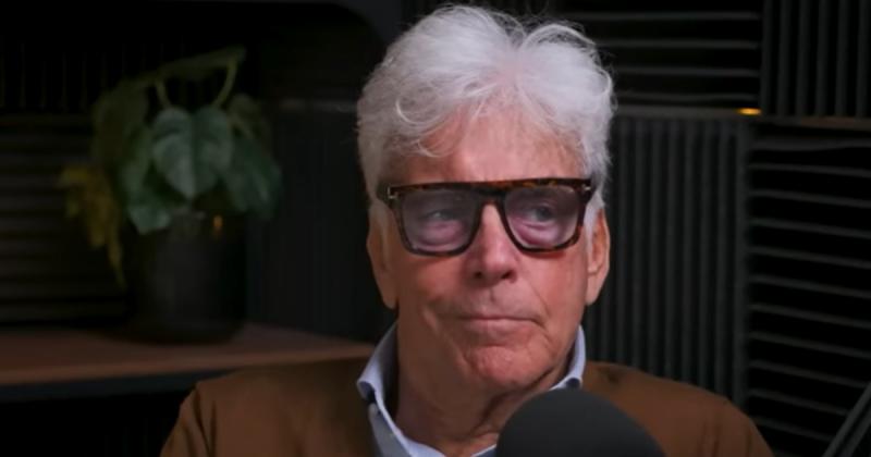 Ernyey Béla barátai mind elhagyták őt, és ennek hátterében egy különös ok állt.