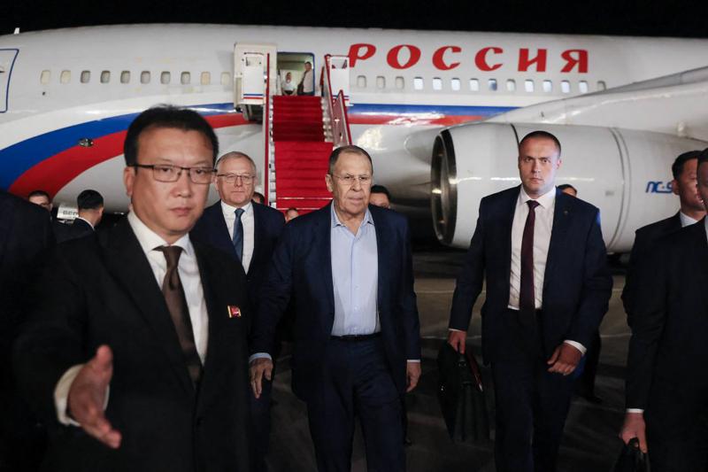 Észak-Korea titokzatos világában tűnt fel Szijjártó Péter barátja, aki meglepő kalandokra és ismeretségekre tett szert a zárt országban.