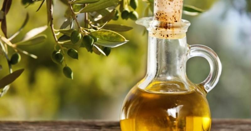 Fájnak az ízületeid? Fedezd fel, hogyan segíthet egy különleges konyhai összetevő a megkönnyebbülésben!