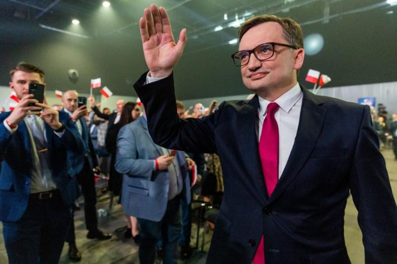 Magyarországon tartózkodik a korábbi lengyel igazságügyi miniszter, aki éppen...